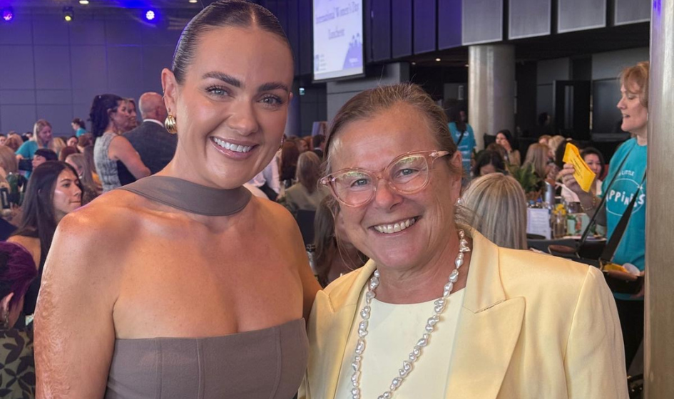 Image for Examples of deep partial thickness burns.